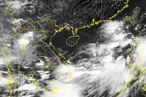 Biển Đông vừa xuất hiện một vùng áp thấp, liệu có mạnh lên thành bão?