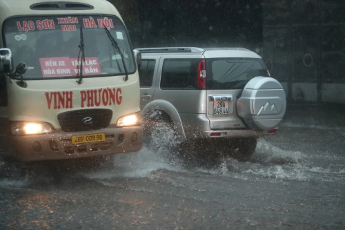 Bắc bộ mưa lớn từ đêm nay, nhiều nơi mưa đến 300mm