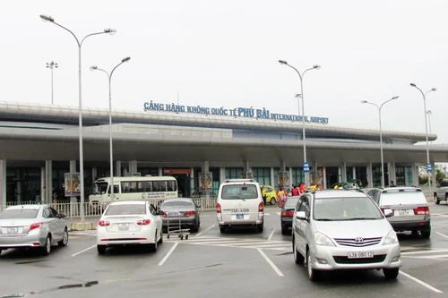 Đóng cửa 4 sân bay trước khi bão số 10 đổ bộ