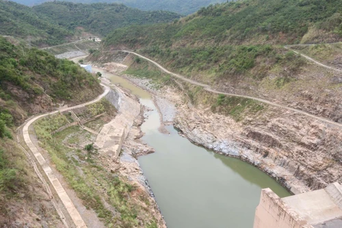 Lo ngại nắng nóng kỷ lục, Thủ tướng yêu cầu cấp bách chống hạn hán, thiếu nước