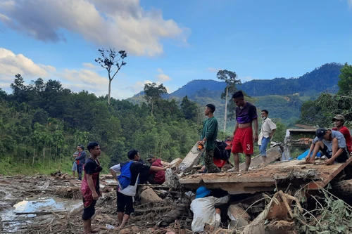 Năm 2021, cần đề phòng các cơn bão siêu mạnh, di chuyển phức tạp