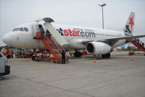 Máy bay Jetstar Pacific bị mất tín hiệu không lưu trong 3 phút