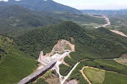 Đề xuất đẩy nhanh đầu tư mở rộng 8 hầm đường bộ trên cao tốc Bắc- Nam