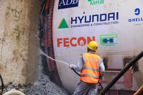 Robot TMB đào hầm metro Nhổn- Ga Hà Nội ở độ sâu gần 20m