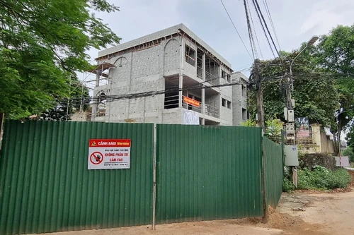 Huyện Quốc Oai báo cáo gì liên quan vụ rơi thang vận thăng làm 3 người chết?