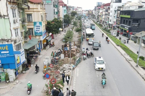 Đẩy nhanh tiến độ mở rộng đường Âu Cơ, tránh rào chắn đường kéo dài