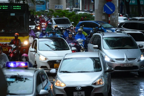 Hà Nội: Dự kiến thu phí phương tiện ra vào vào nội đô linh hoạt theo khung giờ, cuối tuần miễn phí