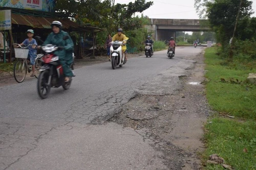 Mở rộng quốc lộ 14E qua Quảng Nam bằng vốn ngân sách