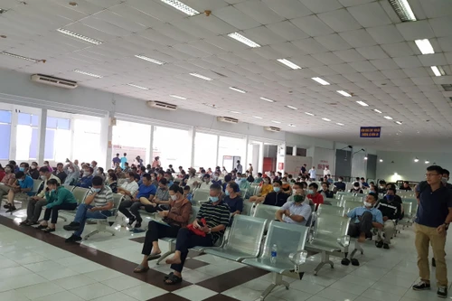 Phục vụ khách dịp Tết Dương lịch, đường sắt lập thêm hàng chục đoàn tàu