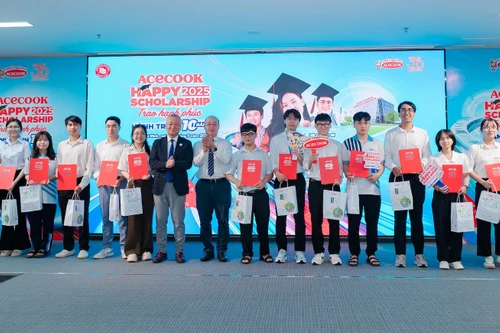 Acecook Happy Scholarship 2025: Lan tỏa hạnh phúc, chắp cánh ước mơ cho học sinh, sinh viên 