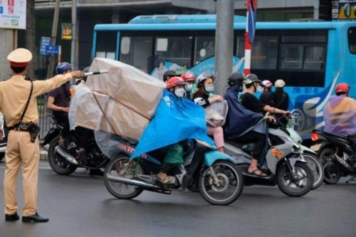 Lưu ý: Người dân ra/vào Hà Nội dịp cao điểm nghỉ lễ 30-4 đi lại ra sao?