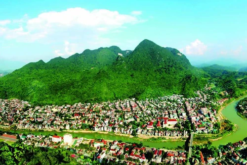 Hai sân bay địa phương tại Hà Giang và Tuyên Quang không khả thi về đường băng