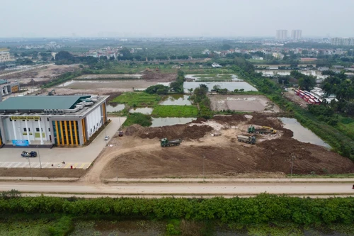 Đốt rác thải và thi công dự án gây ô nhiễm môi trường ở Học viện Nông nghiệp Việt Nam