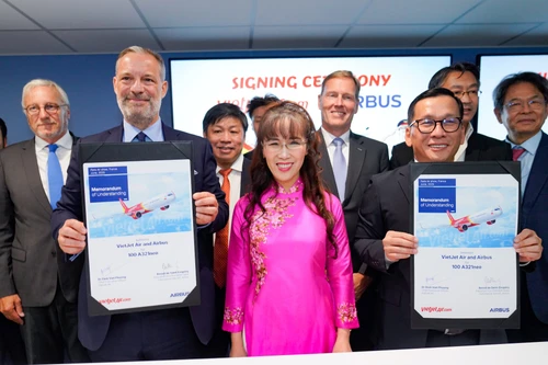 Vietjet đặt hàng mới 100 máy bay A320/ A321neo