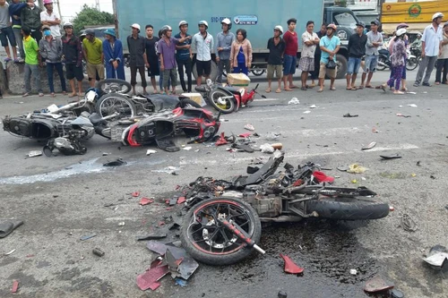 Ngày nghỉ thứ hai Tết Quý Mão, toàn quốc có 13 người tử vong do tai nạn giao thông