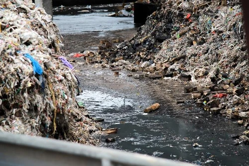 6 cơ sở sản xuất giấy ở Phong Khê bị phạt hơn 2 tỷ đồng, đóng cửa 9 tháng