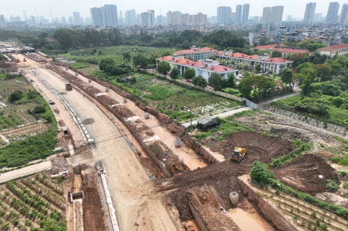 Vì sao đường Lê Quang Đạo kéo dài lỡ hẹn thông xe vào 10-10?