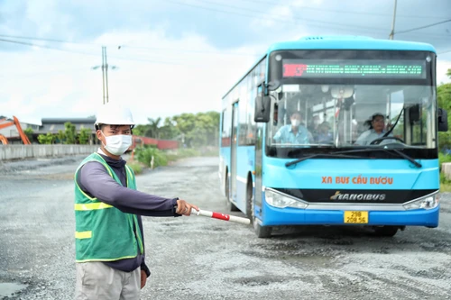 Chấn chỉnh công tác đảm bảo an toàn giao thông dự án mở rộng quốc lộ 21B qua Ứng Hòa