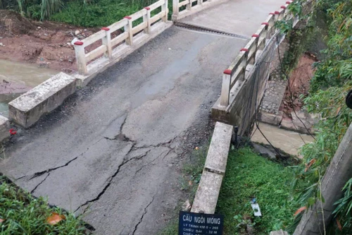 Hé lộ nguyên nhân khiến cầu Ngòi Móng trên tỉnh lộ 445 Hòa Bình bị sập