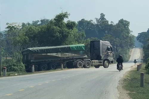 Kiến nghị chi 1.300 tỷ đồng nâng cấp đường quốc lộ 7 qua tỉnh Nghệ An