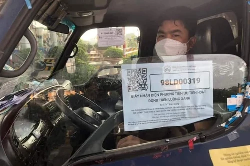 Xử lý trách nhiệm tổ chức, cá nhân trong vụ nữ công chức Tổng cục Đường bộ làm “dịch vụ luồng xanh” bị khởi tố