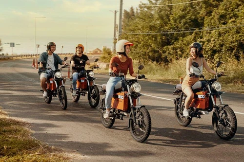 Xe máy điện DatBike vừa ra mắt thị trường đã phải triệu hồi 800 chiếc