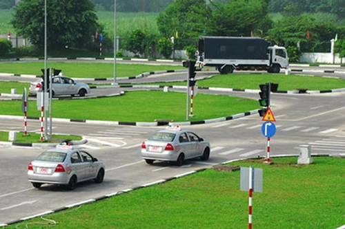 Sẽ kiểm tra đột xuất việc sát hạch cấp bằng lái xe 