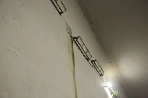 Lý giải nguyên nhân khiến hầm chui Lê Văn Lương ngấm nước bên trong