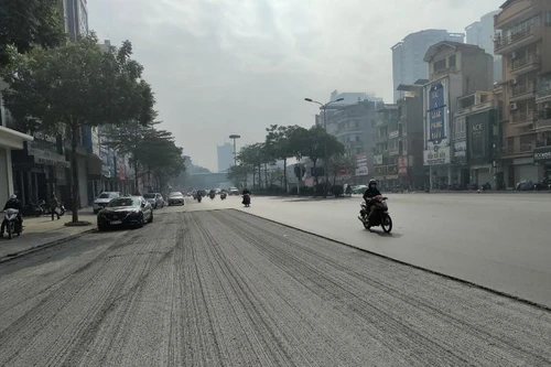 Hàng loạt đơn vị bị xử phạt vì đào hè đường không phép, sai quy định