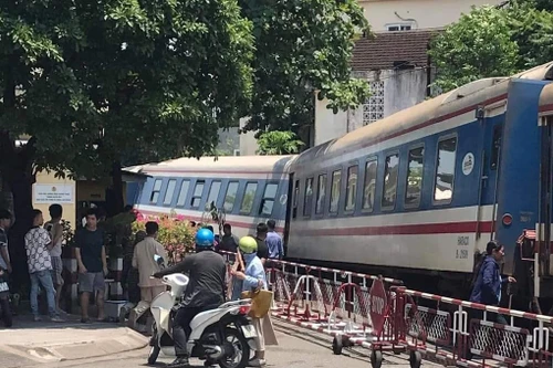 Đề xuất vay vốn để đầu tư cầu đường bộ vượt qua đường sắt tại 21 vị trí