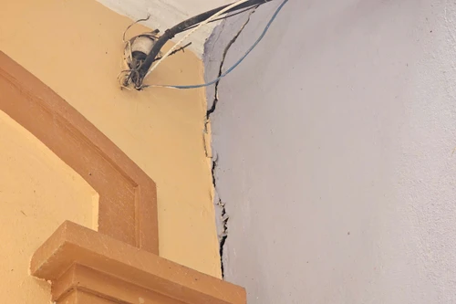 Khoan ngầm metro Nhổn- Ga Hà Nội làm nứt nhiều nhà dân, phải di dời trong đêm