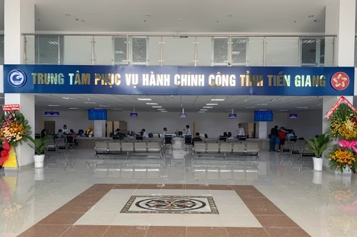 Hết vật liệu in, Tiền Giang tạm dừng cấp, đổi bằng lái xe đến 15-8