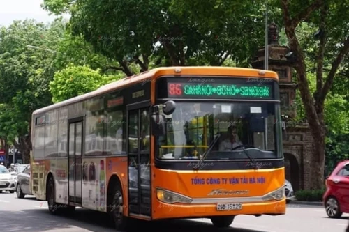 Khách sử dụng xe buýt Hà Nội chỉ đạt 30% so với đặt hàng từ thành phố