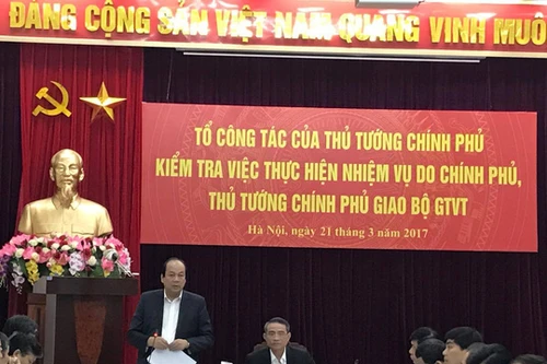 Thủ tướng yêu cầu Bộ Giao thông dừng cấp phép nạo vét sông