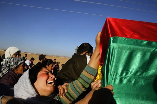 [ẢNH] Nhìn lại cuộc chiến khốc liệt, đầy máu và nước mắt của người Kurd chống khủng bố IS