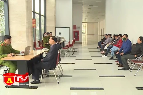 Chủ động, trách nhiệm thực hiện Luật Cư trú