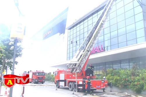 Diễn tập phương án PCCC và CHCN tại trung tâm thương mại Aeon Mall Hà Đông