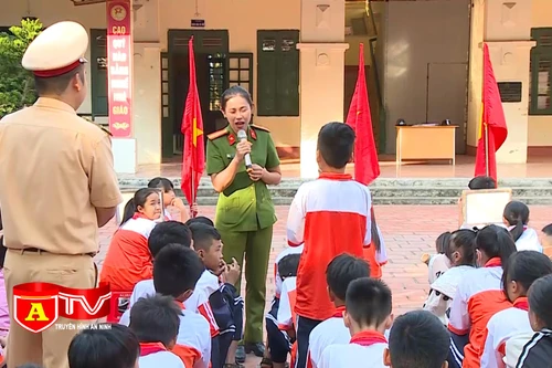 Bảo vệ trẻ em trên không gian mạng