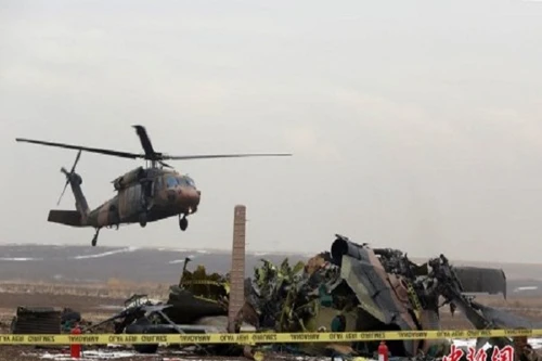 Trực thăng của lực lượng không quân hải quân Thổ Nhĩ Kỳ gặp nạn.