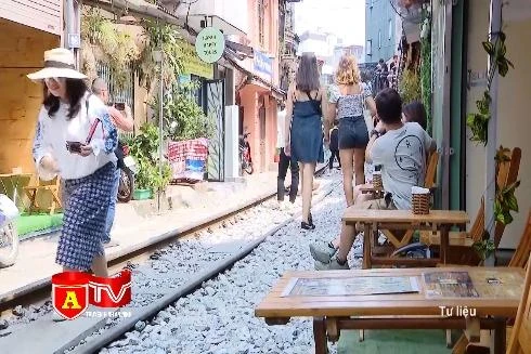 Hạn chót giải quyết các quán cà phê đường tàu