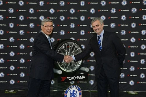 Người Nhật bất ngờ tài trợ số tiền kỷ lục cho Chelsea