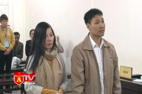 Cướp tài sản của con nợ, lĩnh 30 tháng tù giam