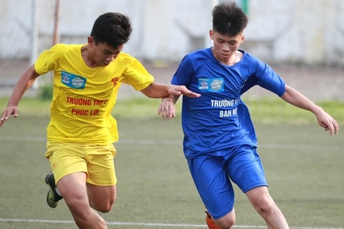 [ẢNH] Loạt trận 15h ngày 20-10: Bảng C và D ngã ngũ