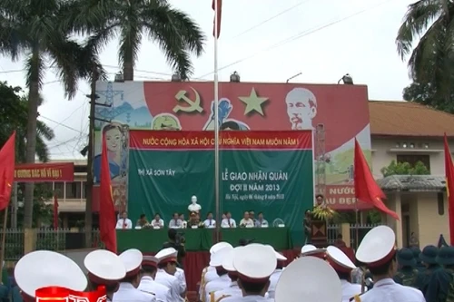 Lễ giao nhận quân đợt 2 tại Sơn Tây năm 2013