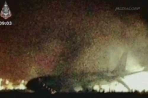 Máy bay gặp sự cố khi hạ cánh xuống sân bay tại Thái Lan