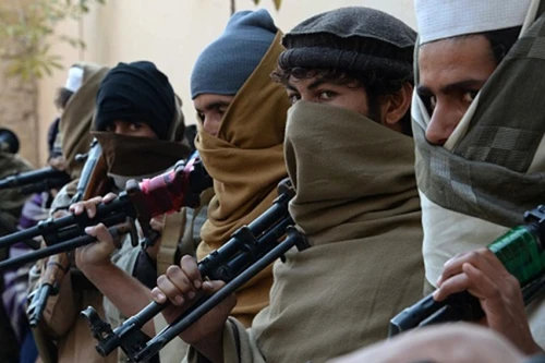 Taliban ám sát hụt phó tổng thống Afghanistan