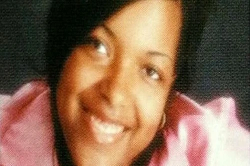 Tìm kiếm 132 người cùng chuyến bay với y tá Mỹ mắc Ebola