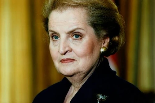 Nữ Ngoại trưởng đầu tiên của Mỹ Madeleine Albright qua đời