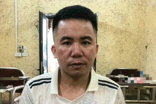 Đang trộm cắp phát hiện camera an ninh, kẻ 2 tiền án lập tức 'vô hiệu hóa' góc chiếu