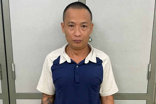 Bắt “Chí Phèo” tại khu vực đất dịch vụ Phú Lương